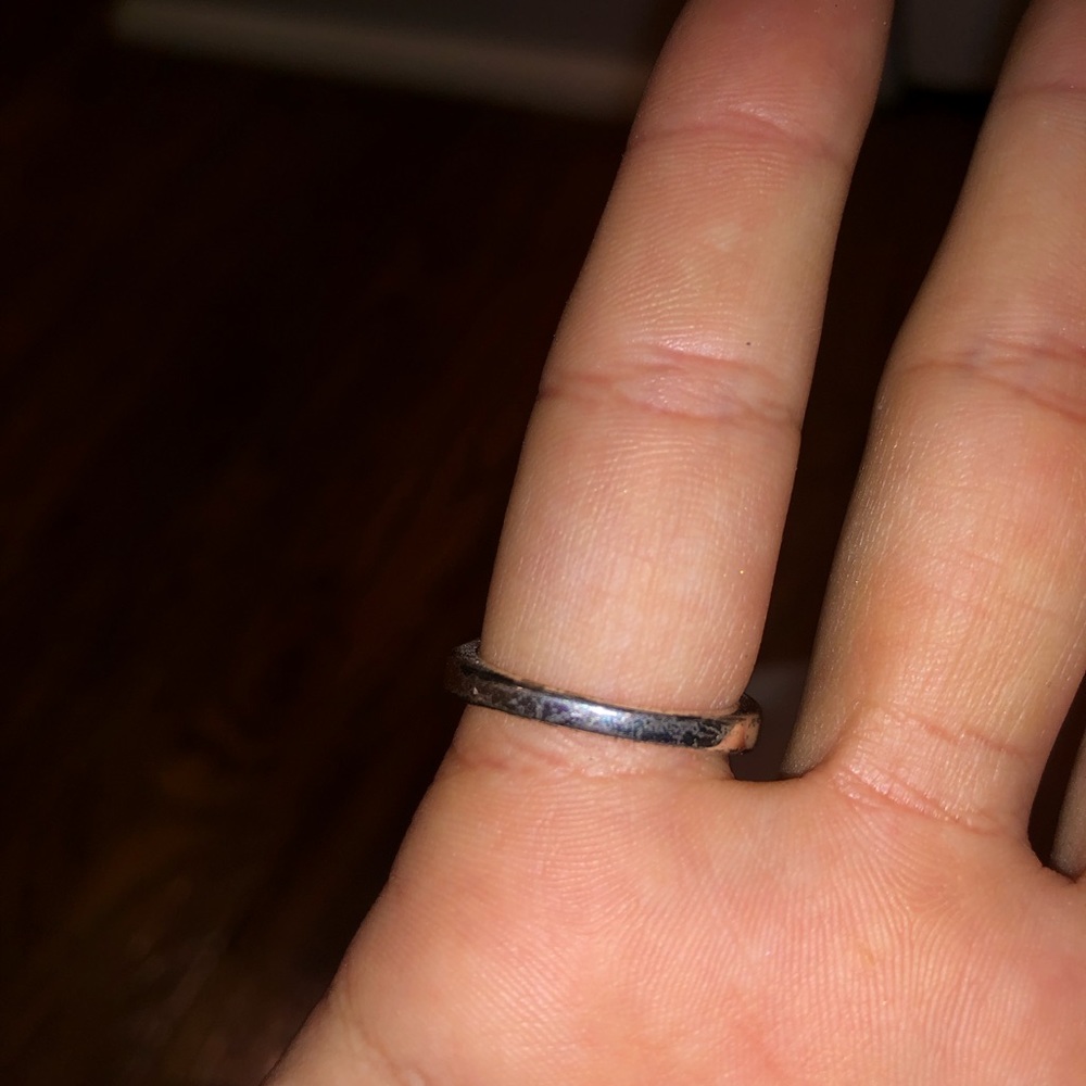 size 6 ring! - Picture 3 of 3